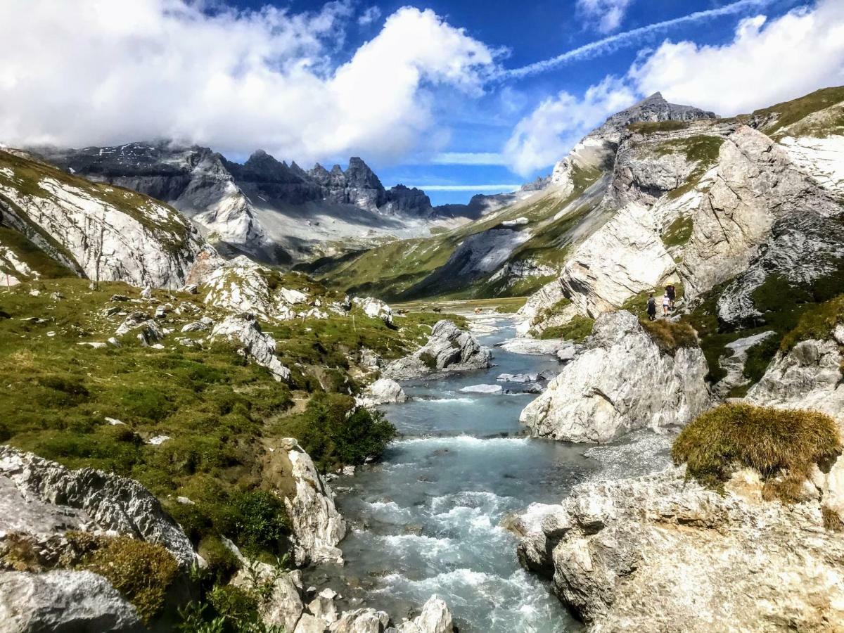 T3 Hotel Mira Val Flims Kültér fotó